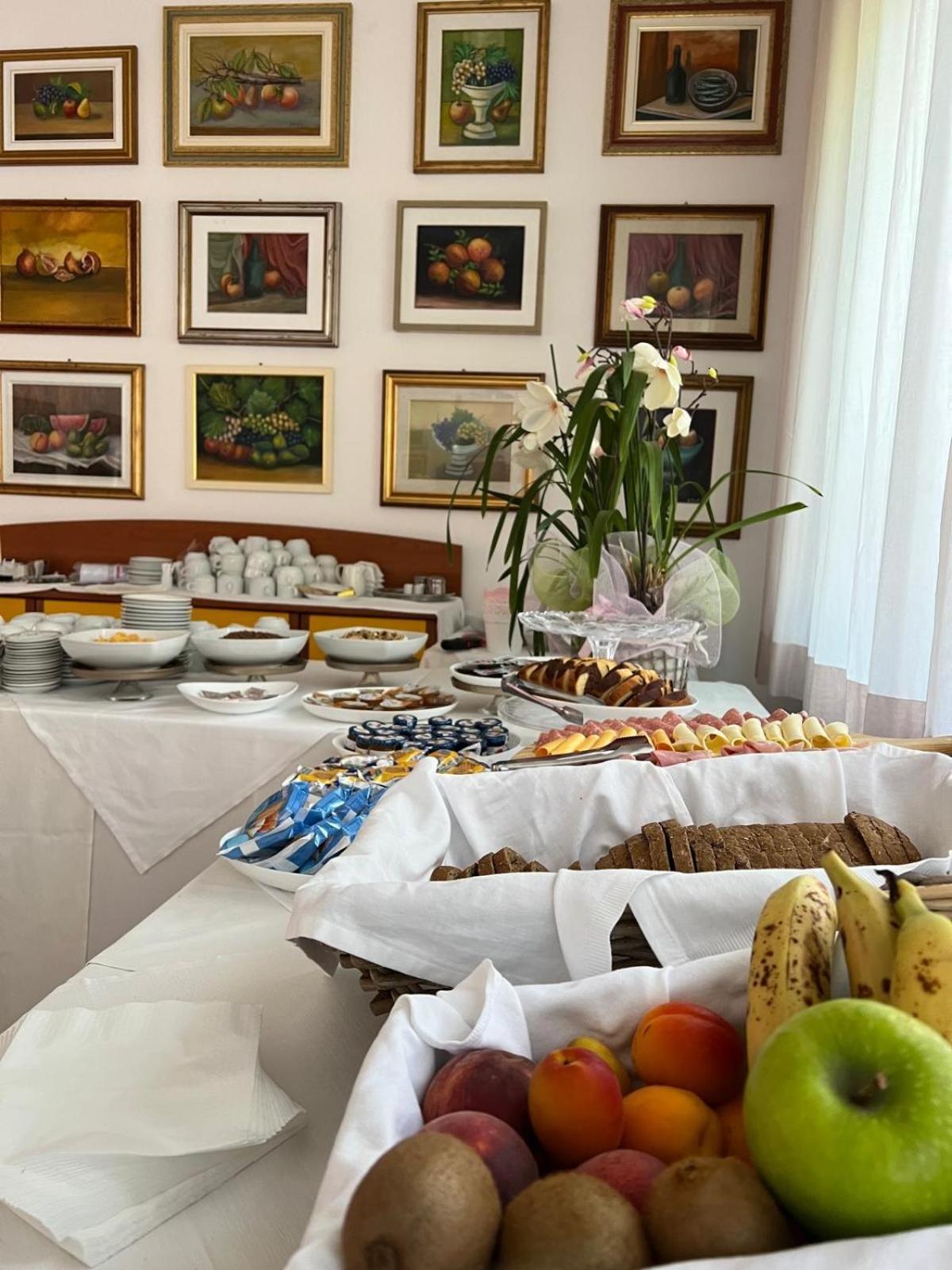 Hotel Stella - Casa Per Ferie Bellaria-Igea Marina Zewnętrze zdjęcie